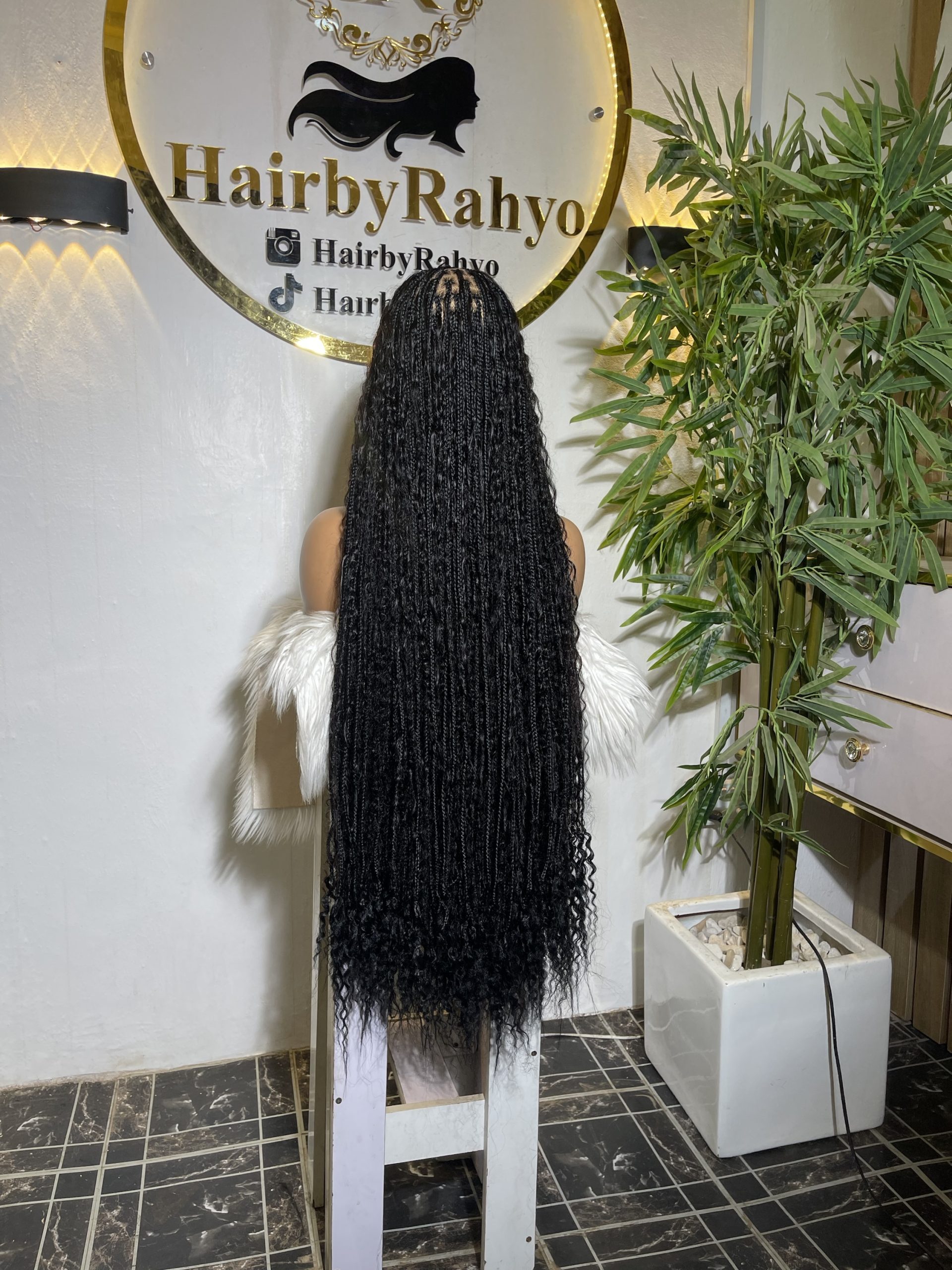 360 KNOTLESS BOHO BRAIDS WITH 💯% human hair curls - Image 3