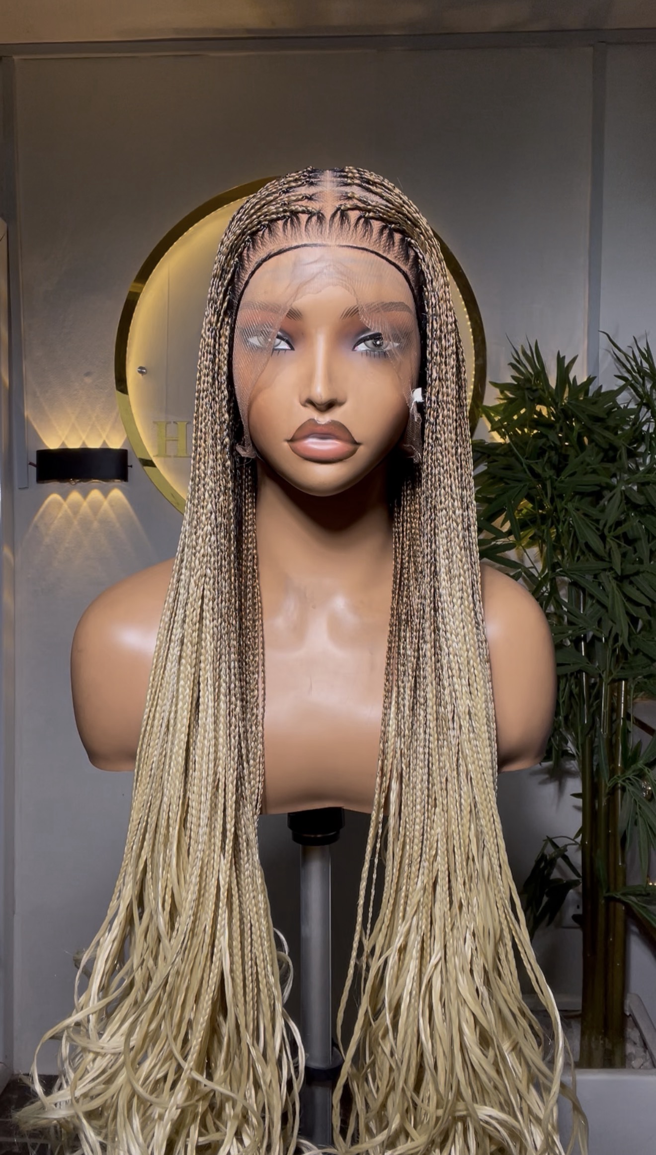 360 KNOTLESS BRAIDS FRENCH CUTLS